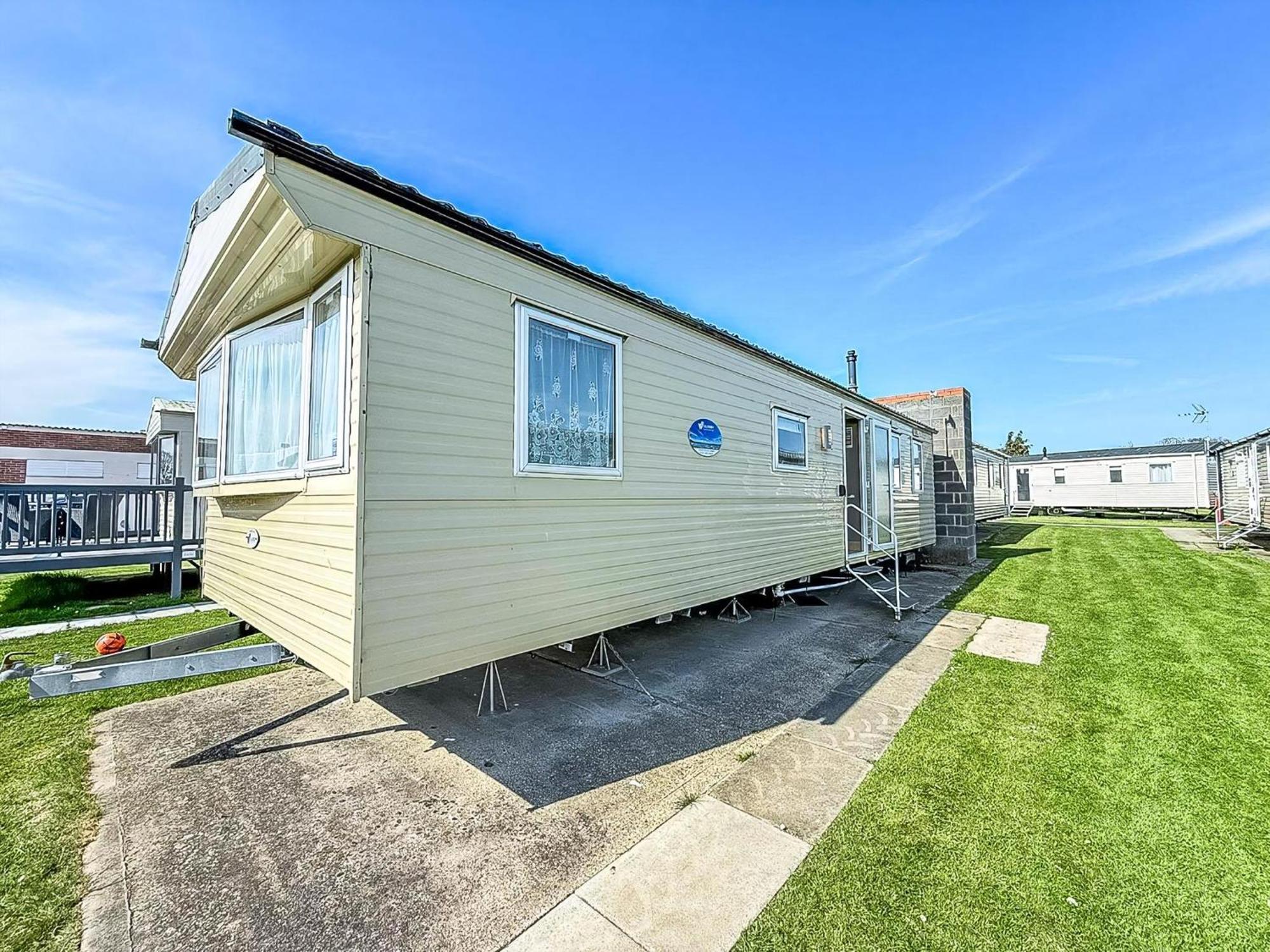 6 Berth Staycation Caravan Nearby Clacton-On-Sea In Essex Ref 26254E Dış mekan fotoğraf